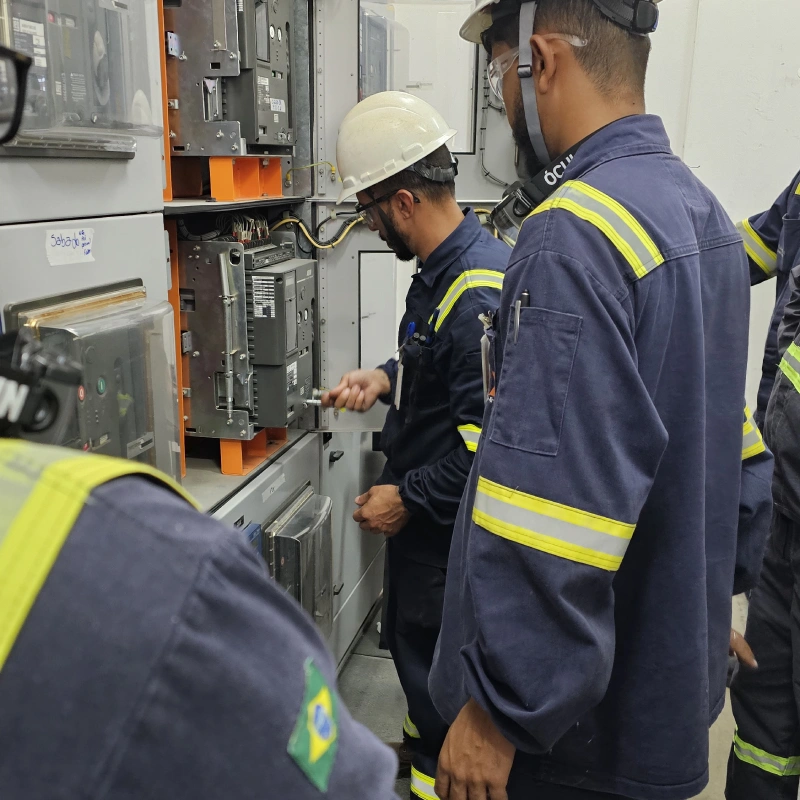 Quadro de automação industrial da Pix Engenharia