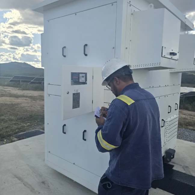 Comissionamento de sistemas de armazenamento de energia (BESS)